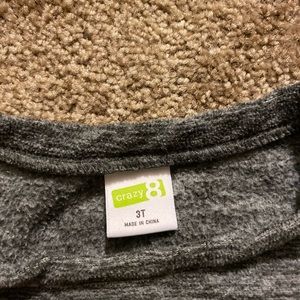 Girl’s Grey Fleece Top